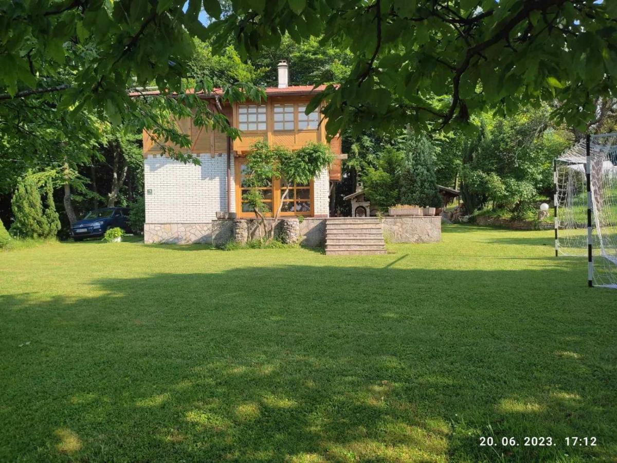Villa Ema Сараево Экстерьер фото